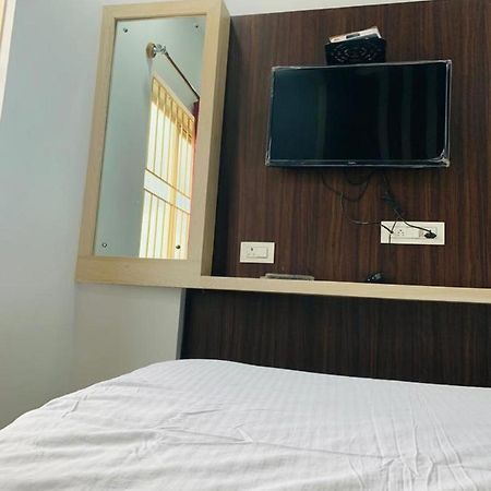 Juju Residency Madikeri Exteriör bild